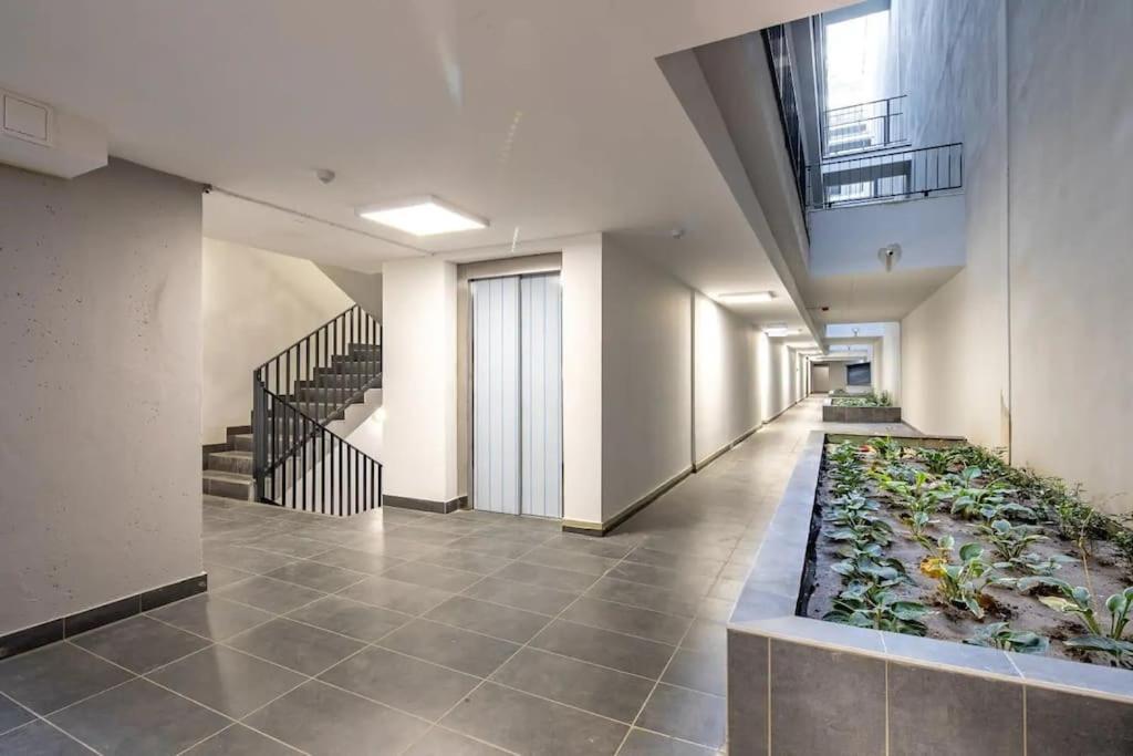 Marone 209 Budapest ~ Ac/Balcony/Indoor Parking المظهر الخارجي الصورة